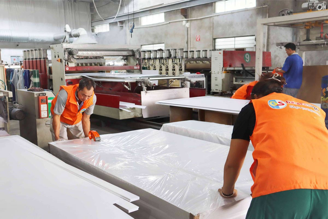 首页滚动工厂-1